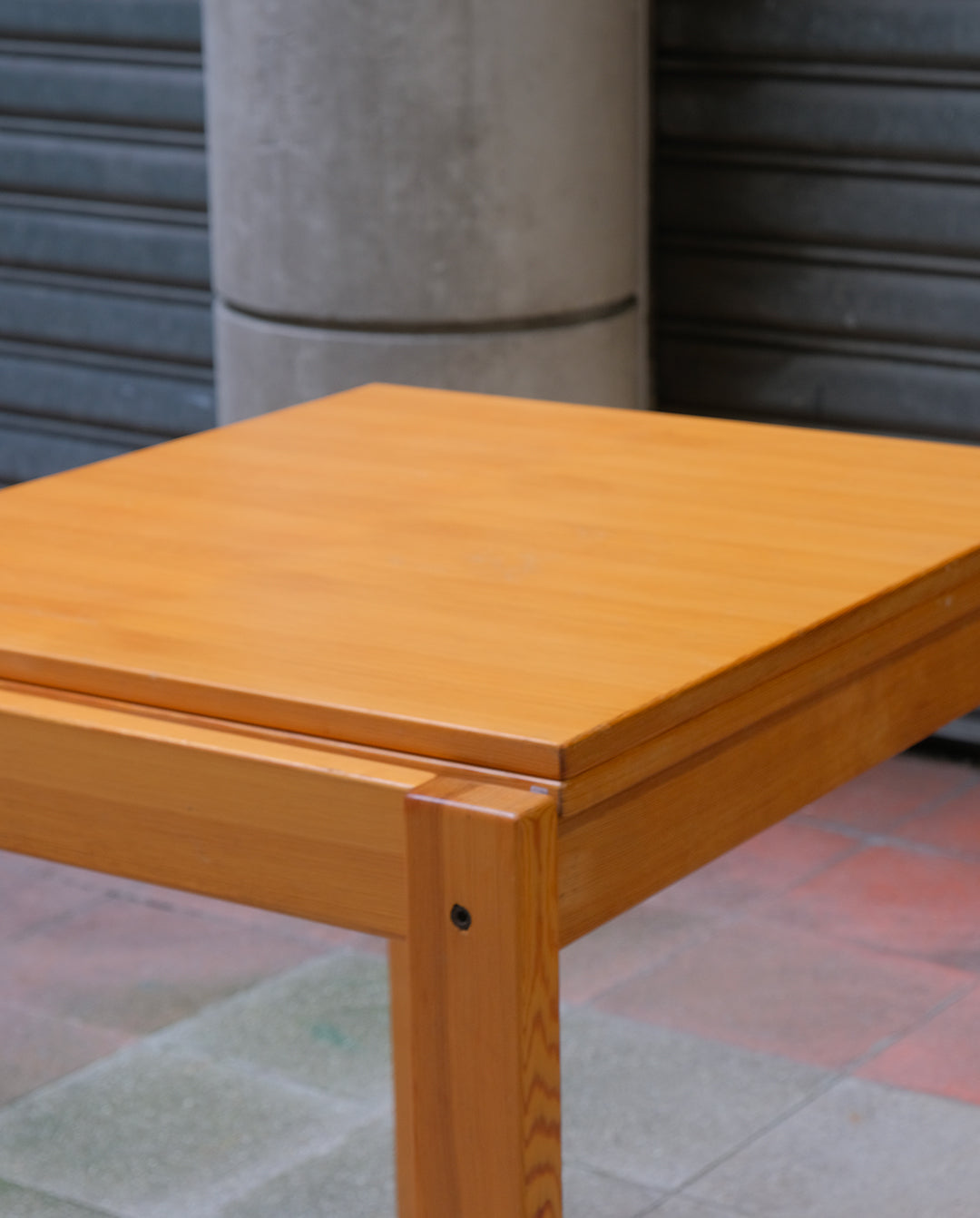 Table en pin années 80