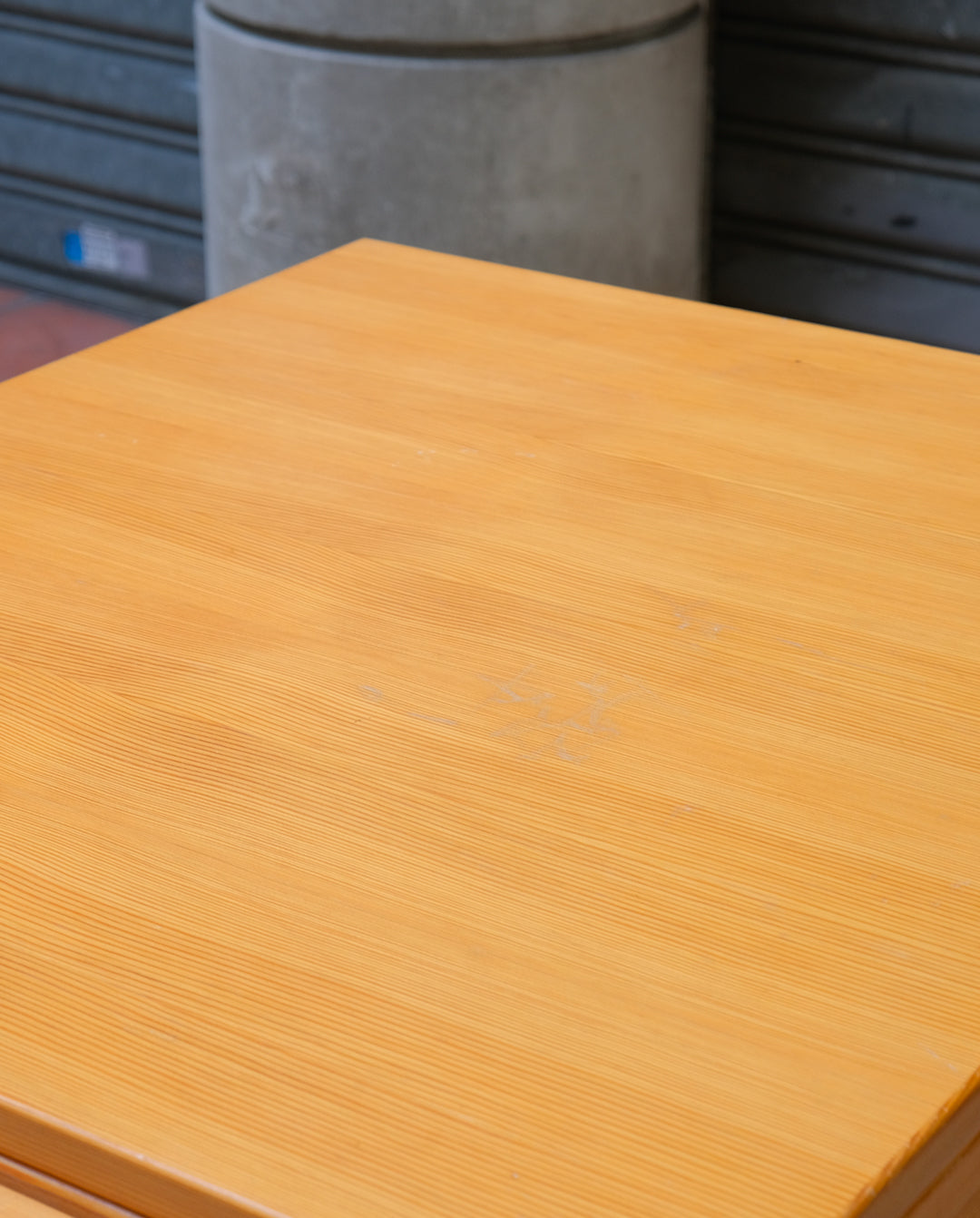 Table en pin années 80