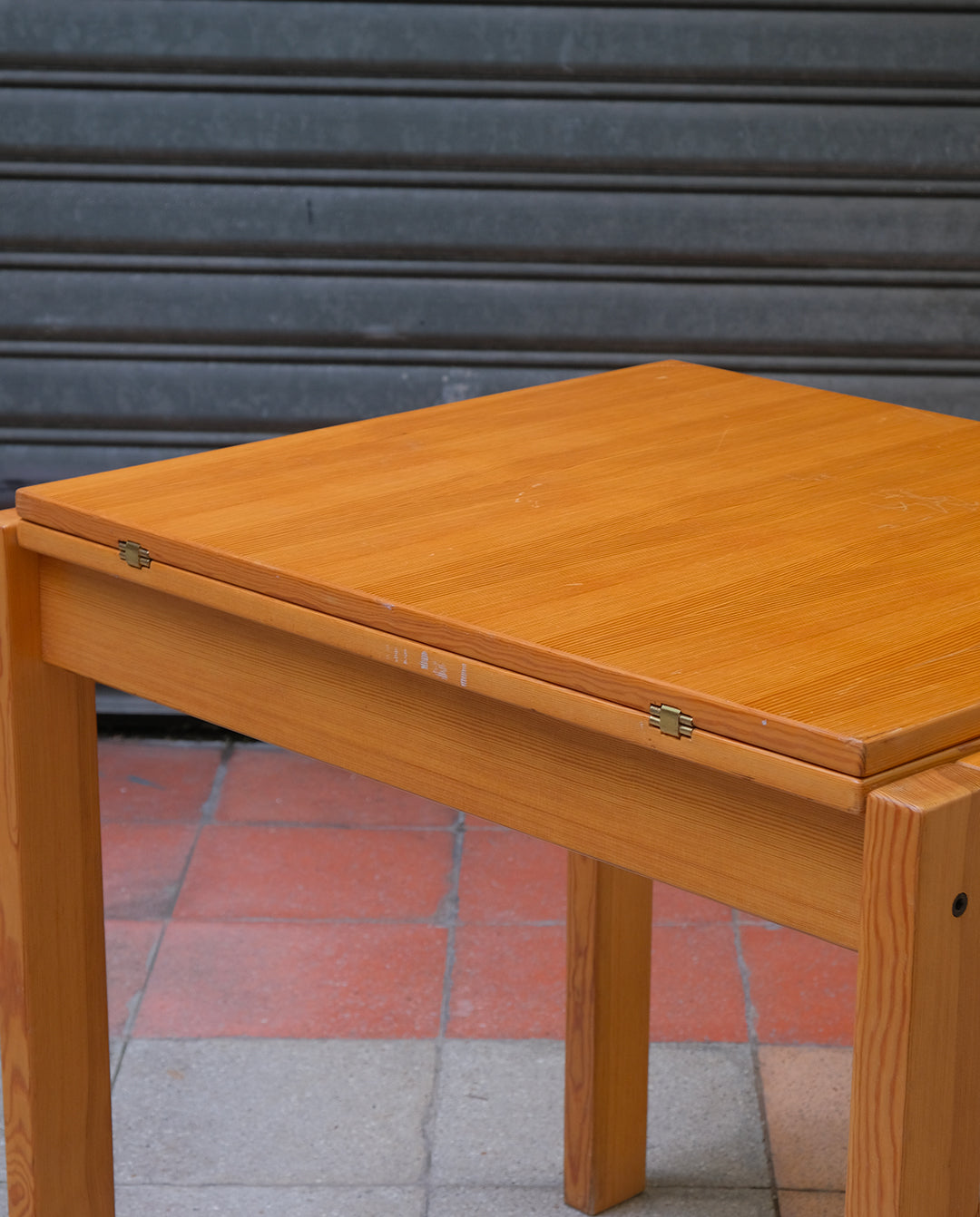 Table en pin années 80