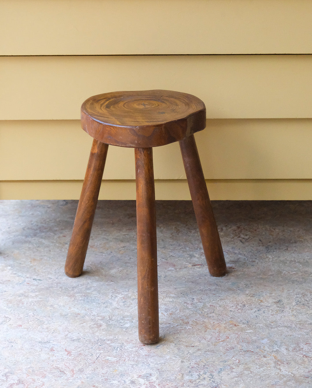 Tabouret brutaliste