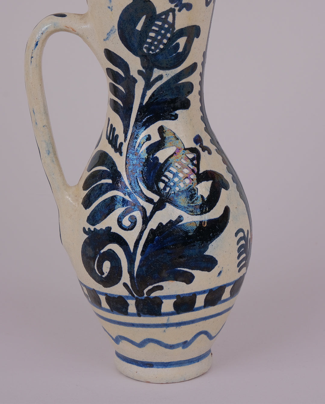 Vase à anse en céramique