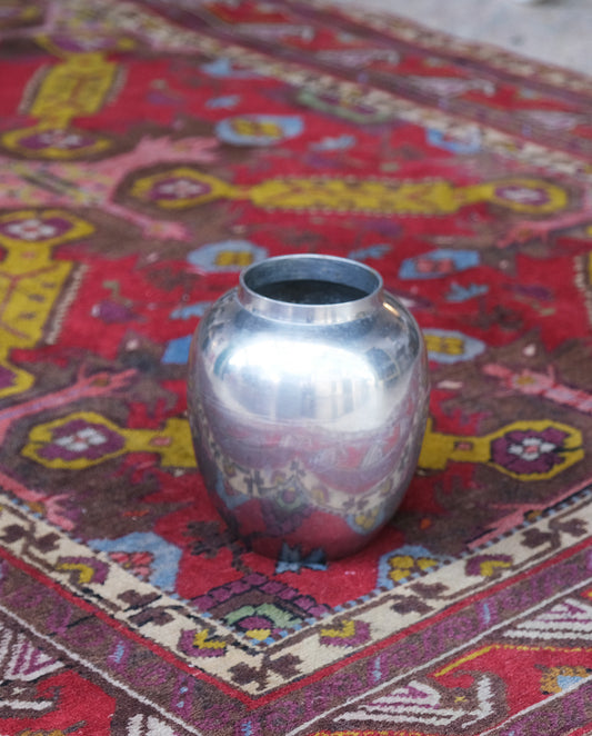 Vase en acier chromé, années 70