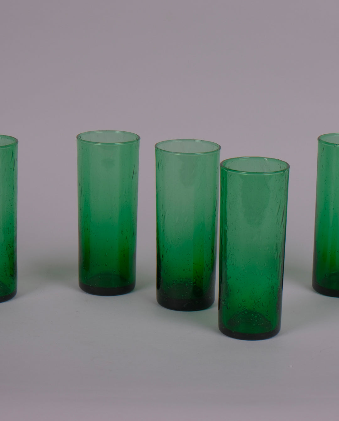 Verres hauts en verre bullé teinté vert 