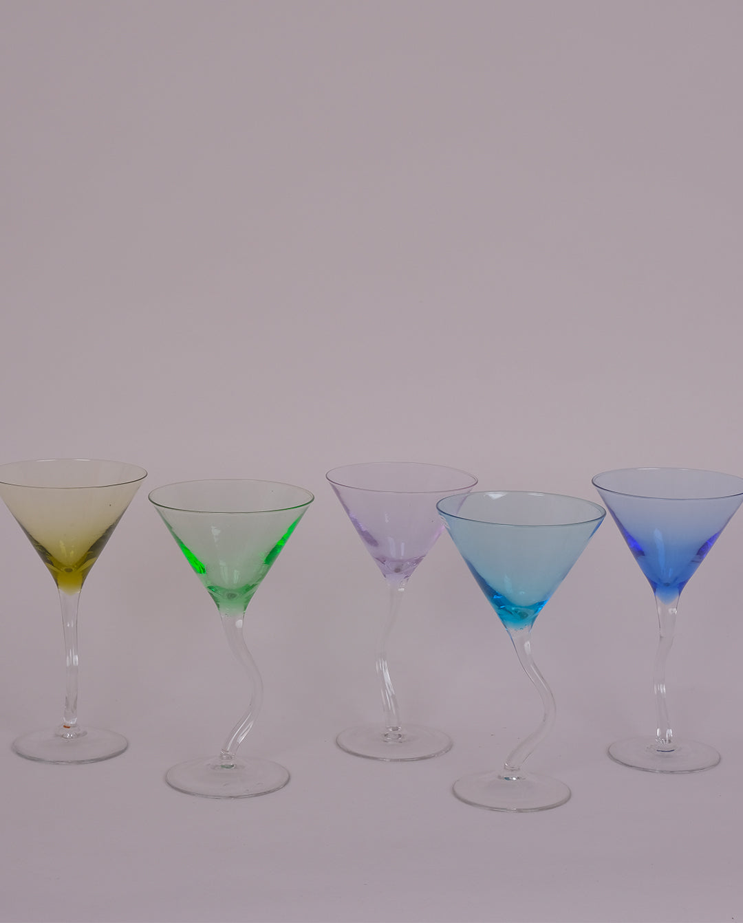Verres à martini en verre teinté